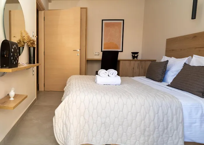 Kozani Home 01